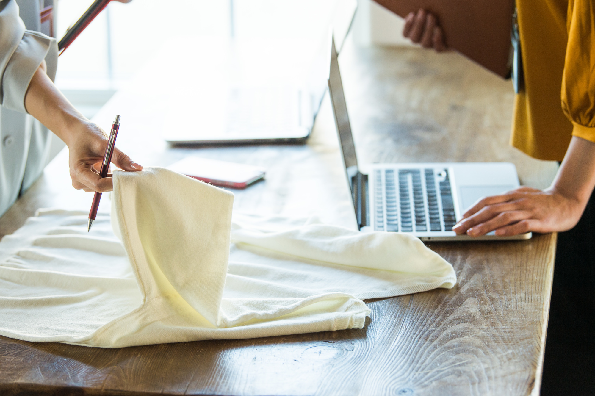 循環型ファッションが必要とされるファッション業界の現状