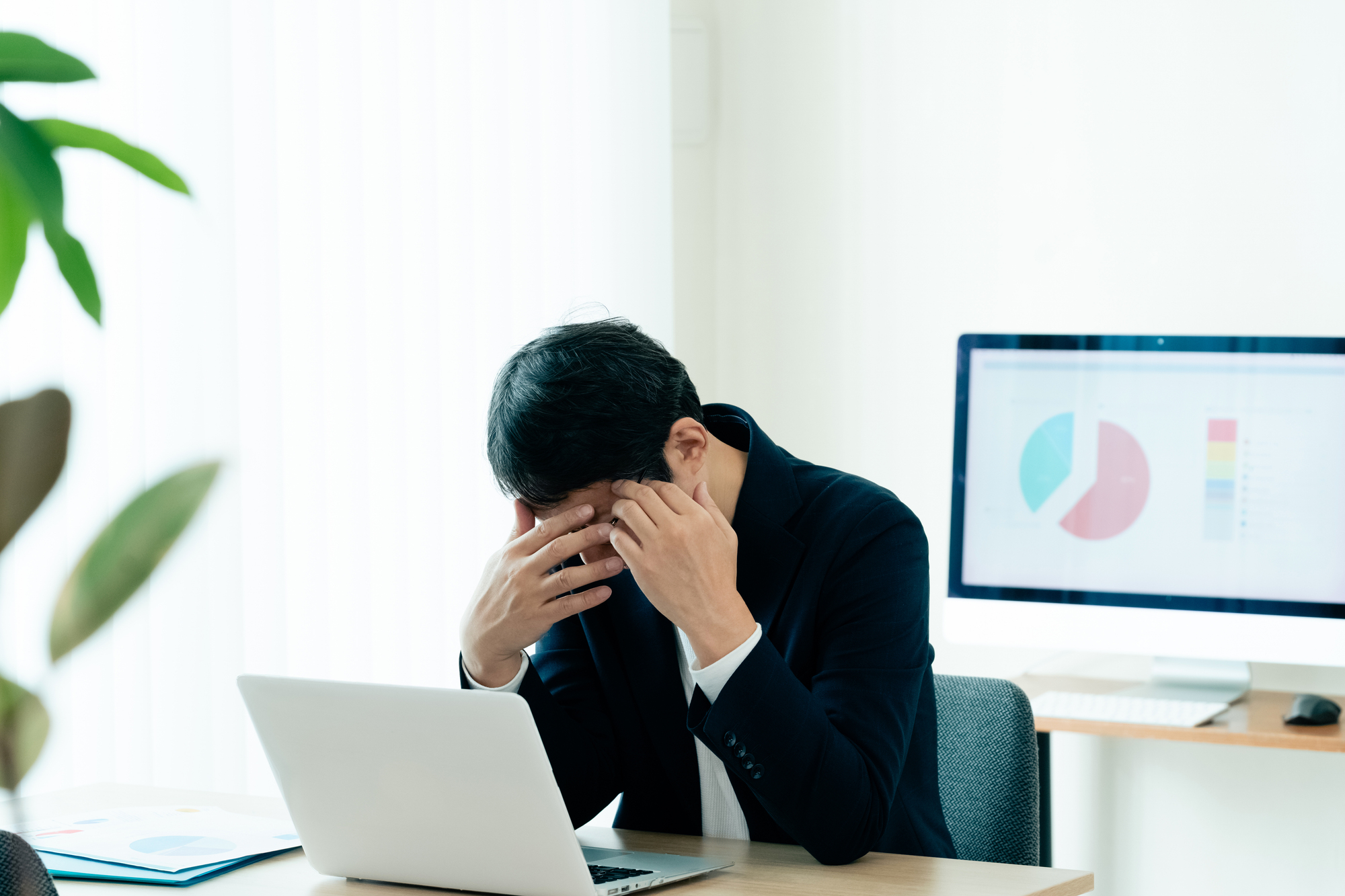 アパレルの在庫回転率が悪化する原因・難しさ