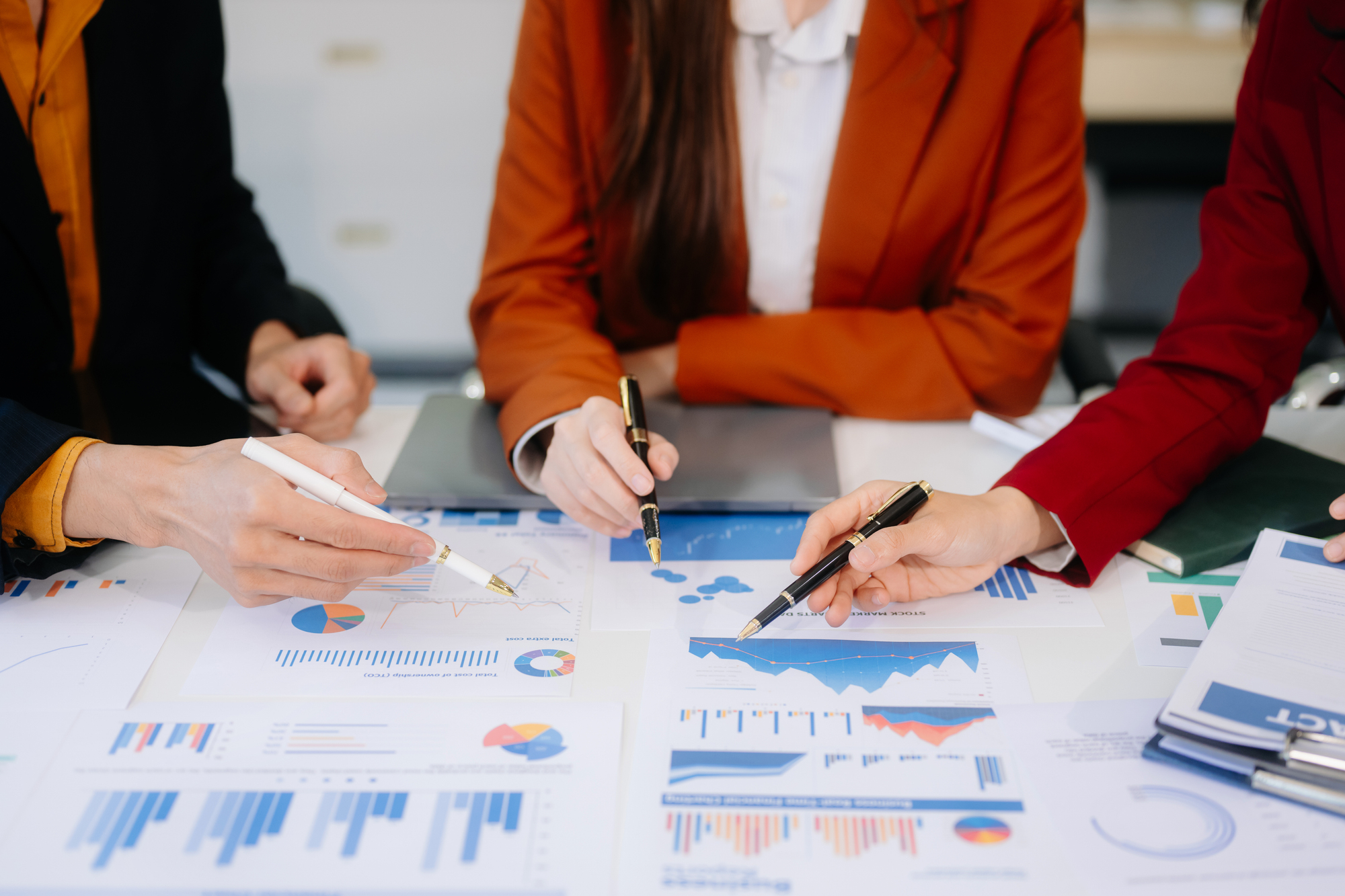 アパレル企業が抱える廃棄コストの実態